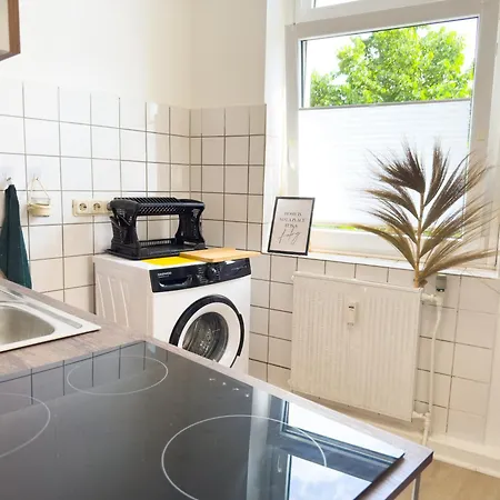 Serviceroom24 - 2 In Wlan - Smart-tv - 24-7 Check-in Und Kueche