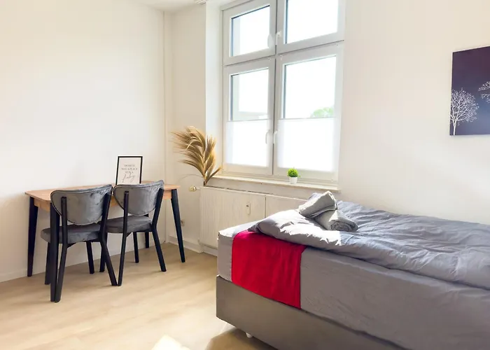 公寓 Serviceroom24 - 2 In Wlan - Smart-tv - 24-7 Check-in Und Kueche 奥伯豪森